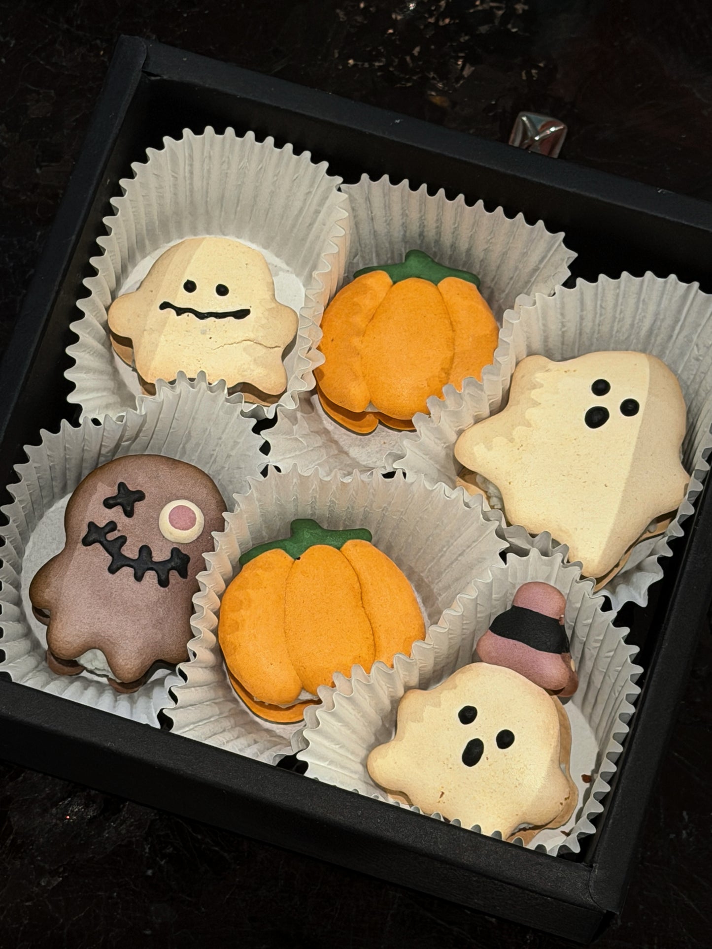 A A Halloween Macarons (for Dogs)