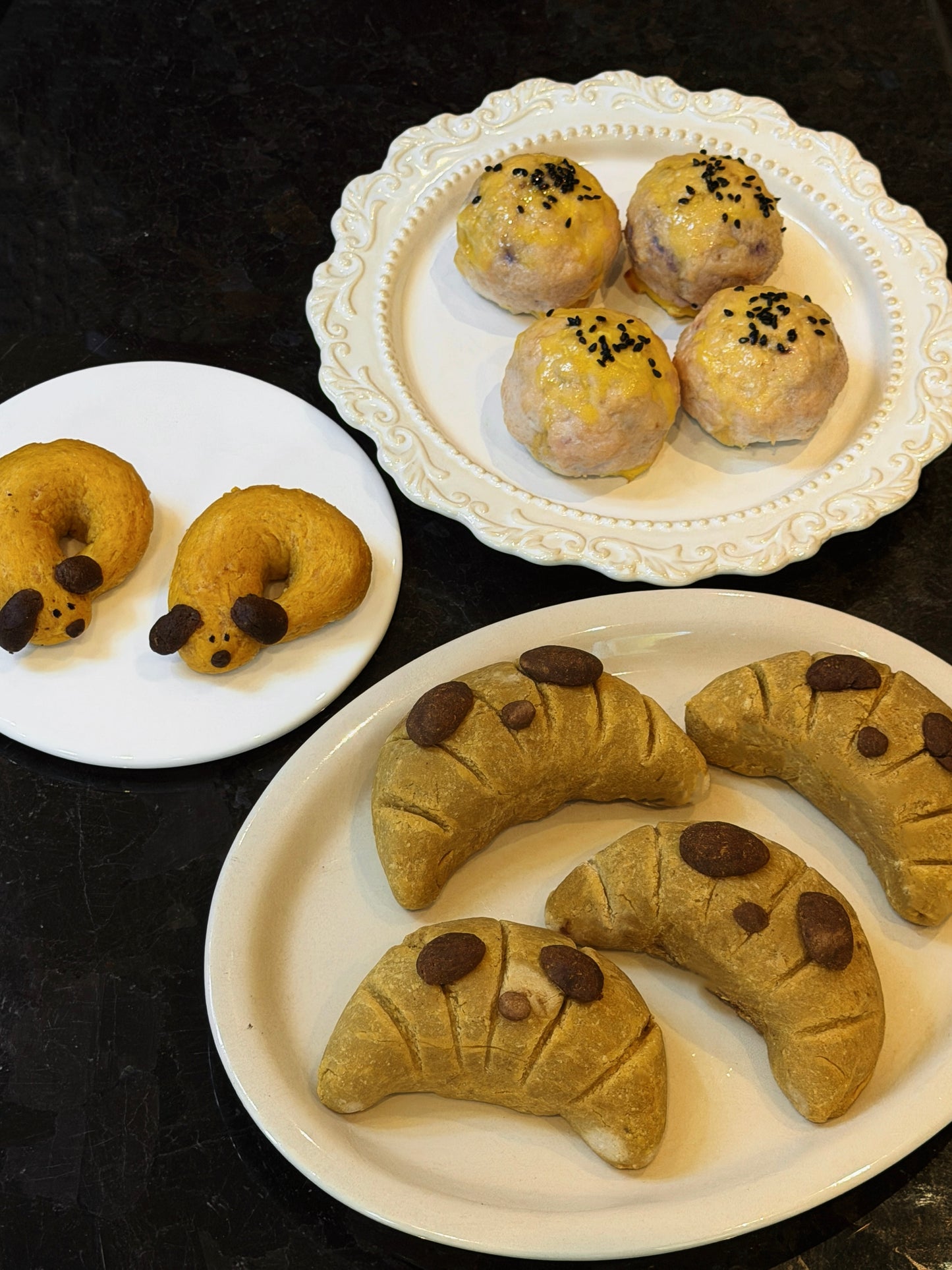 Crispy Taro Egg Yolk Puff (for Dogs)
