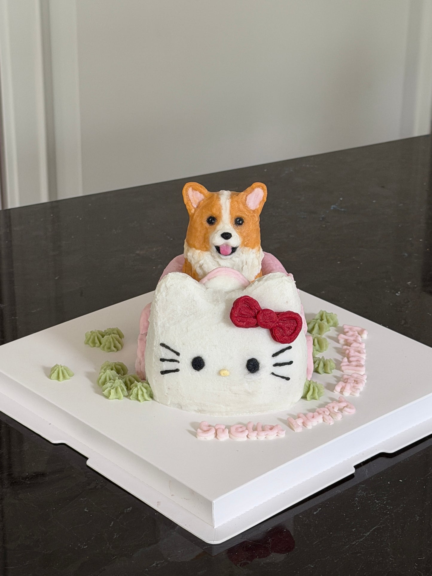 A Hello Kitty Car Cake (for Dogs &Cats) (6 inch)