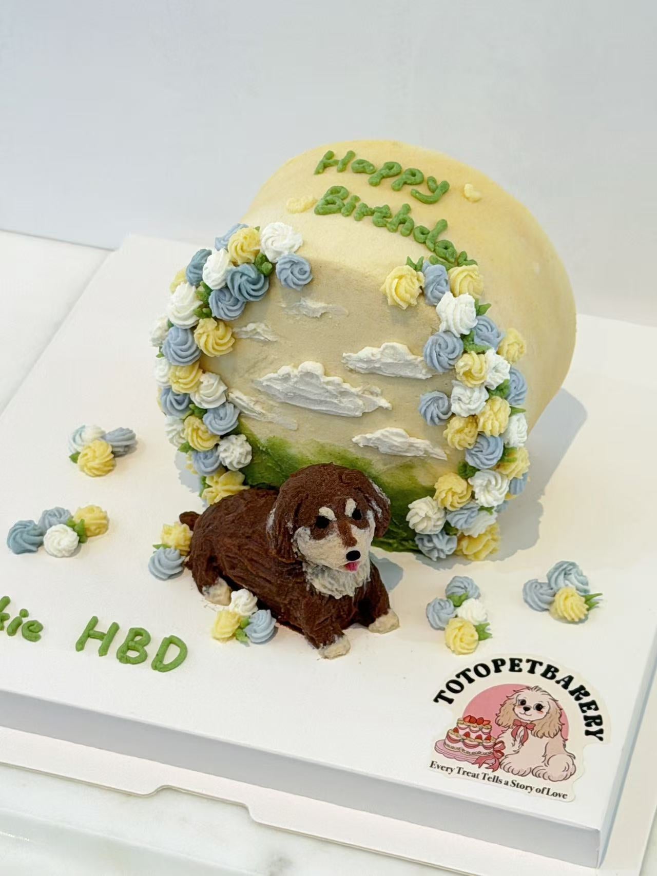 A Blossom Meadow Cake (for Dogs and Cats)