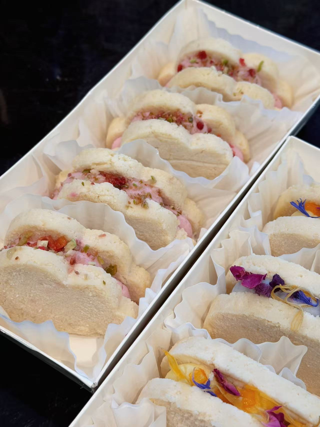 Dacquoise (4pcs) (for Dogs)