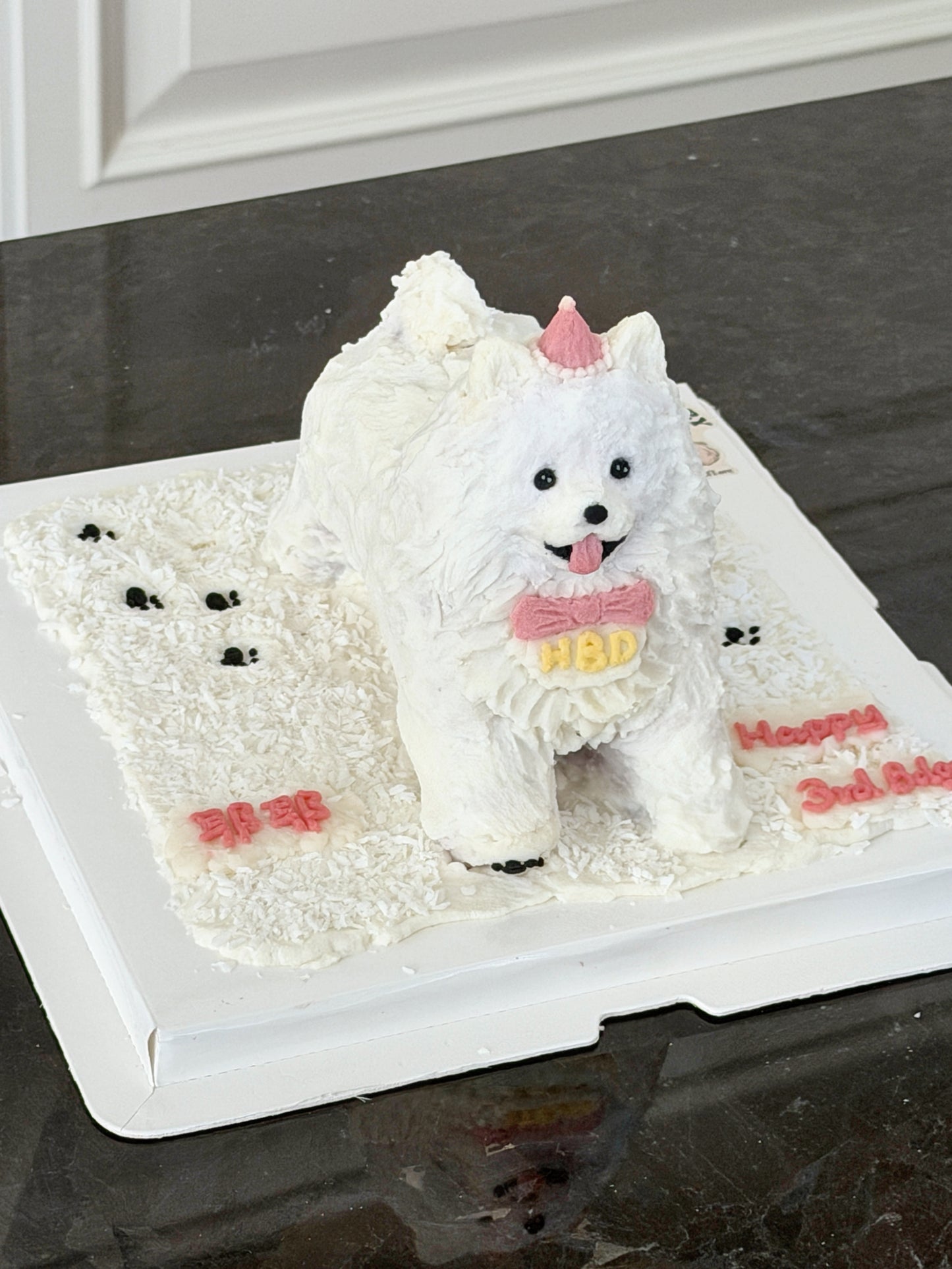 A Snowy Dash Cake (6-inch)(for Dogs and Cats)
