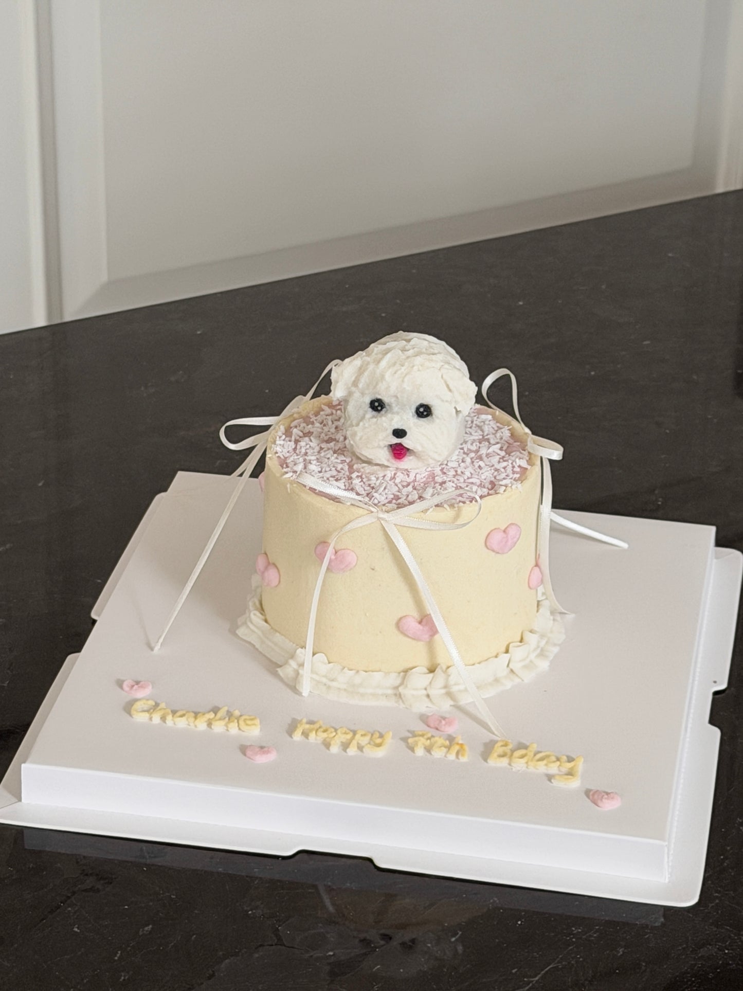 A Coquette Ribbon Cake (for Dogs &Cats) (4 inch)