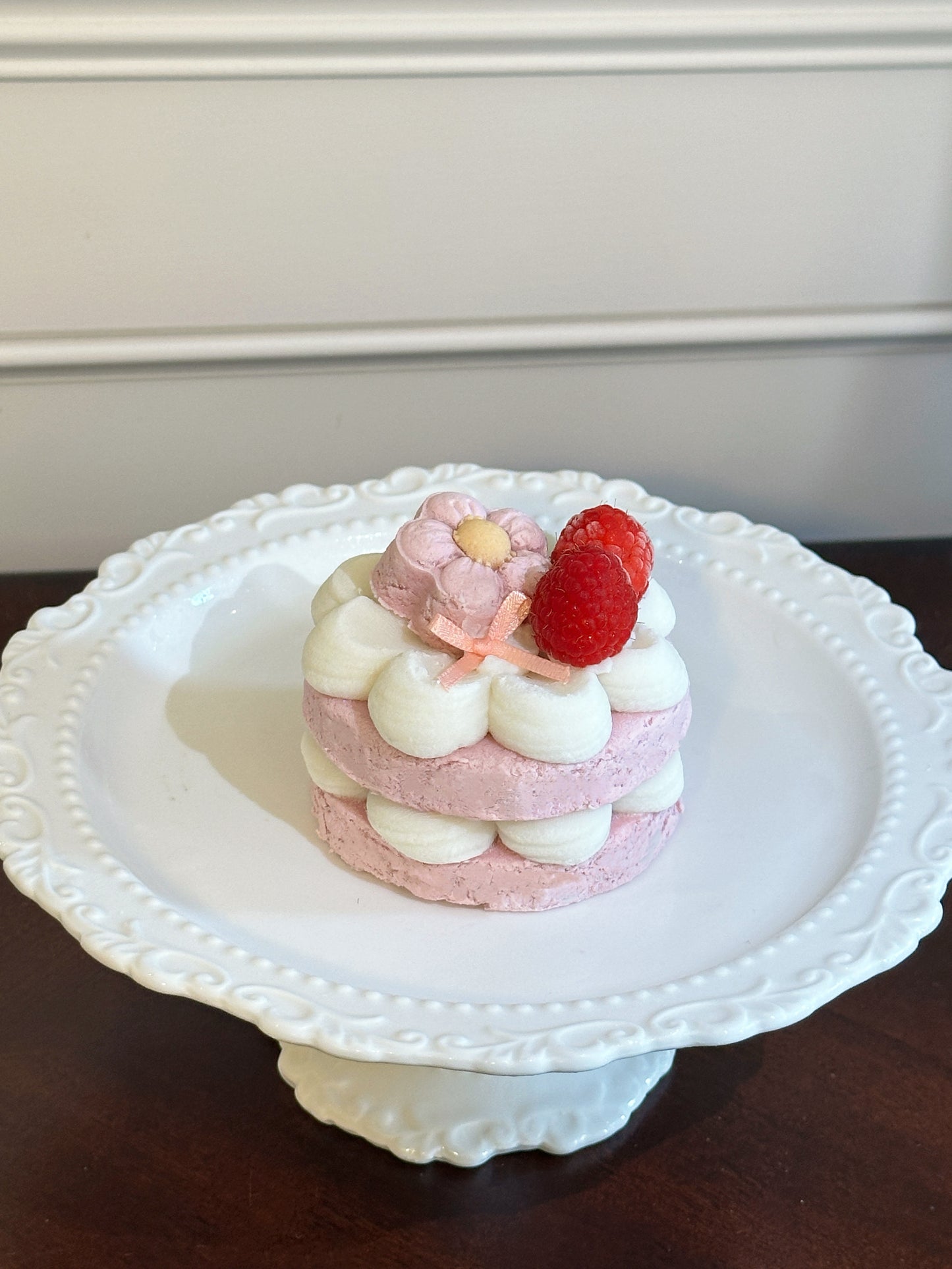 Naked Pup Cake (3-Inch)